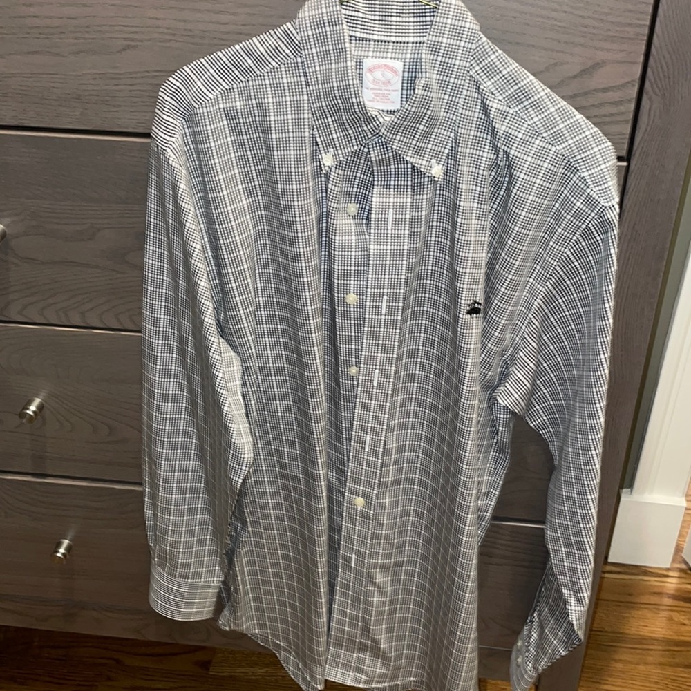 Brooks Brothers shirt size small